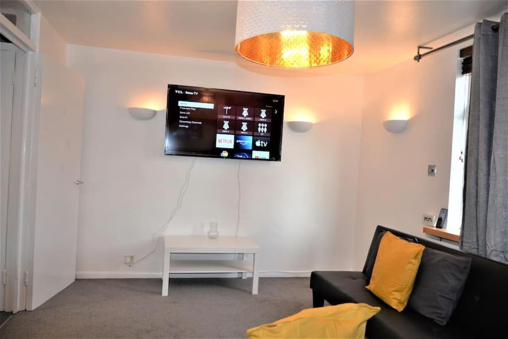 London Zone 2, 2 Bedroom House 외부 사진